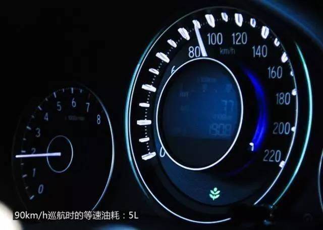 汽车气压最低多少能开