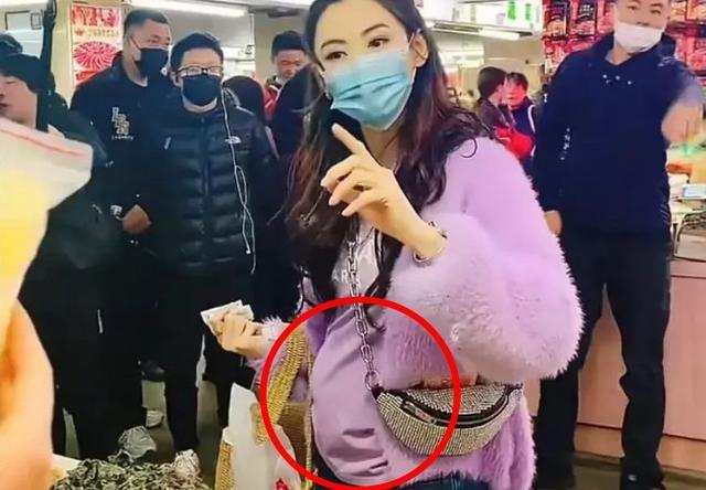 女子发现孩子非现任亲生状告前任索赔，法律与人性的冲突引发社会热议